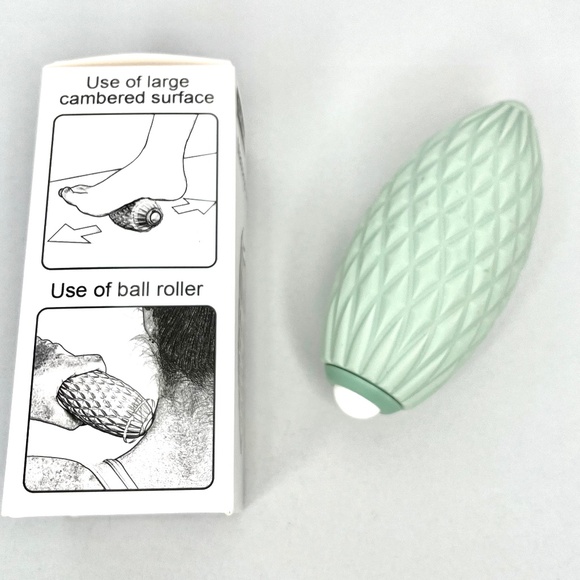 Oval Rolling Massage Ball Myofacial Massage Roller Ball Ergonomic Fascia Roller - Picture 1 of 7